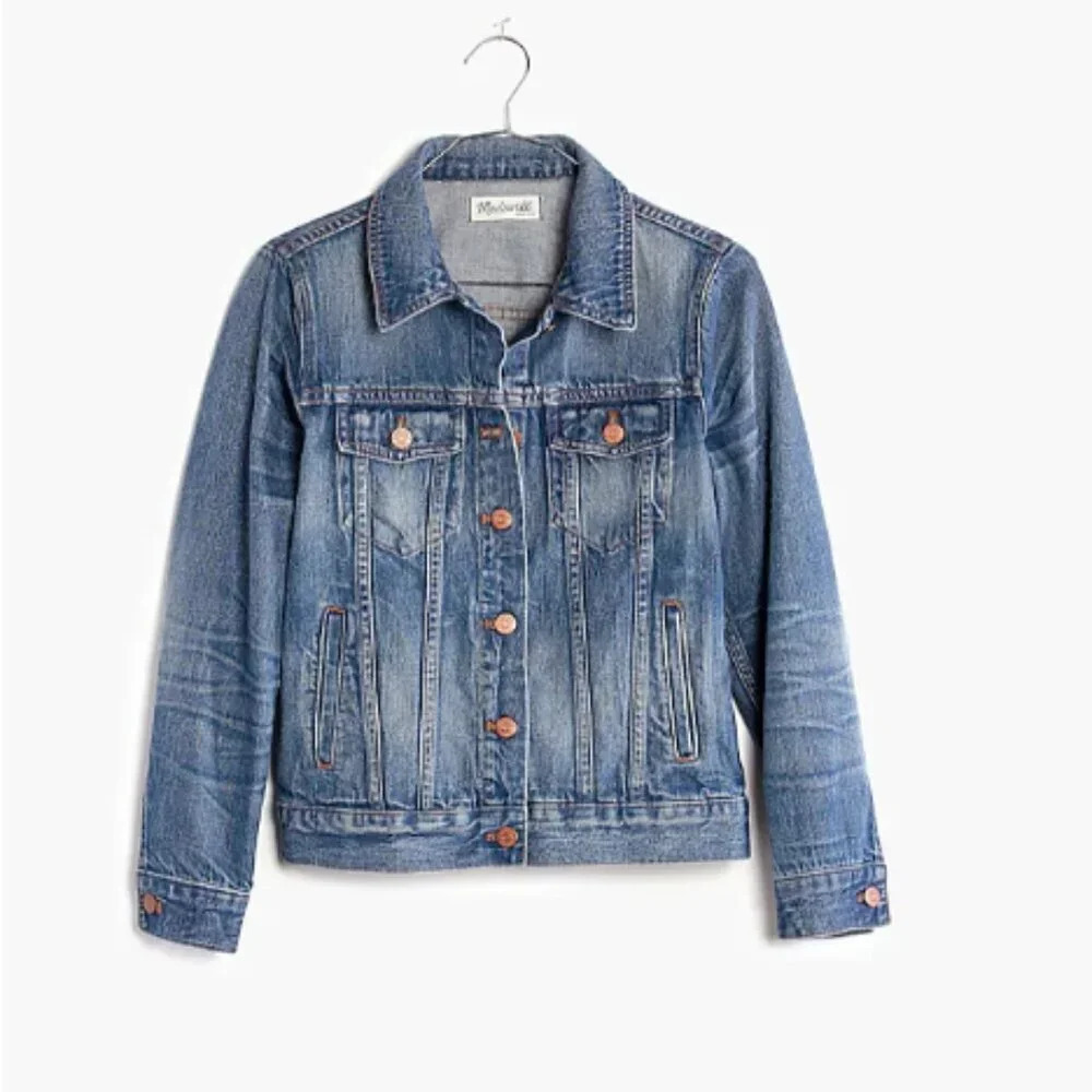 Madewell -‎ The Denim Jacket in Pinter Wash